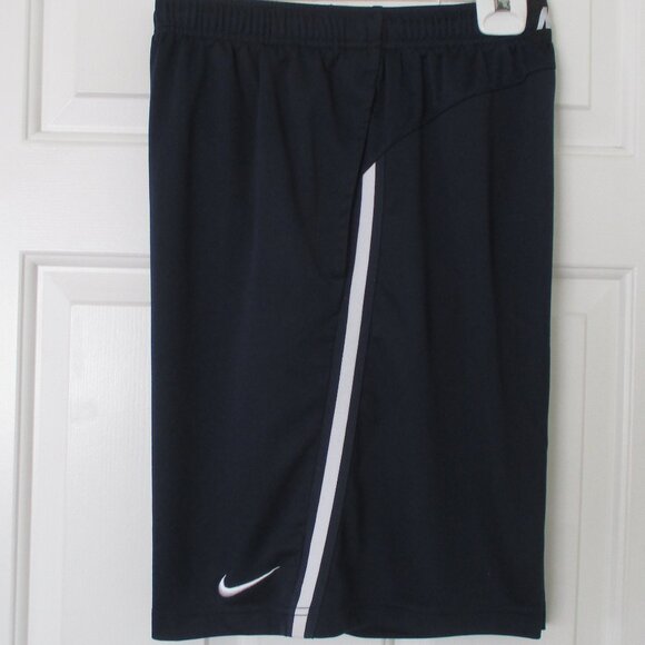 Nike Mens Navy Drawstring Basketball Gym Short Pant NWOT - Size 32W-36W or Large - Picture 1 of 4